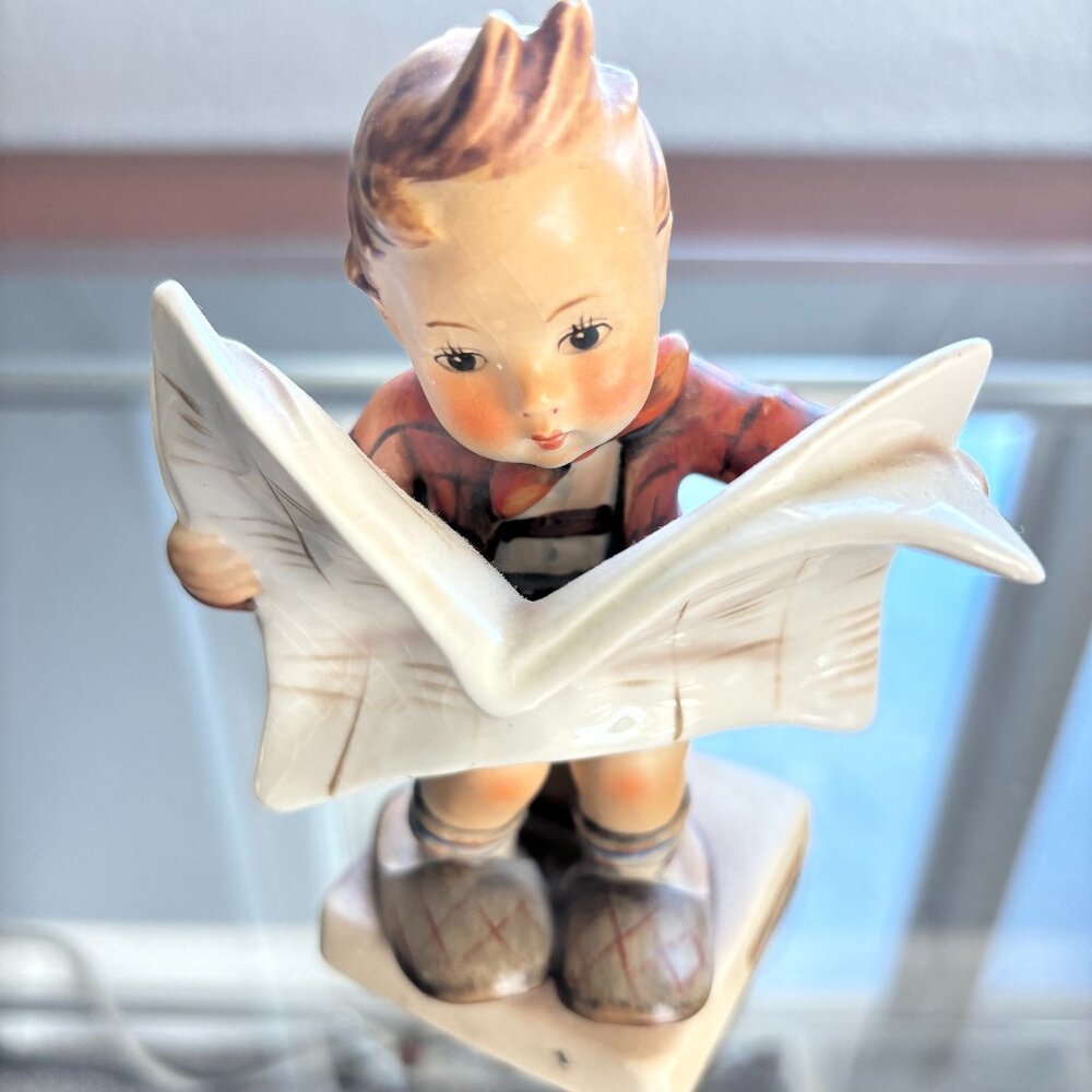 H. J. Hummel Goebel 'Latest News' Figurine. Vintage. 5" TALL. West Germany